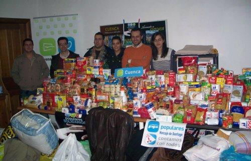 Nuevas Generaciones obtiene 800 kilos de alimentos con 'Populares Solidarios' en Horcajo de Santiago