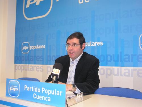 Prieto: 'Una vez más, Barreda ha hurtado el derecho a debatir del Partido Popular, que recordemos representa a muchos ciudadanos'