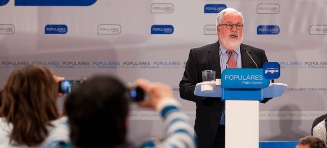 Arias Cañete: “España va para adelante y nos vamos a merecer la confianza de los españoles”