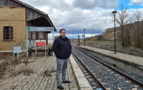 Los ayuntamientos afectados por el cierre del tren presentan un Recurso al Constitucional por vulneración de derechos fundamentales