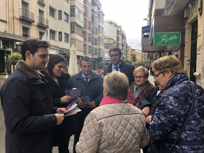 Serrano valora que con Casado en La Moncloa la tarifa plana a los autónomos aumentará a 24 meses