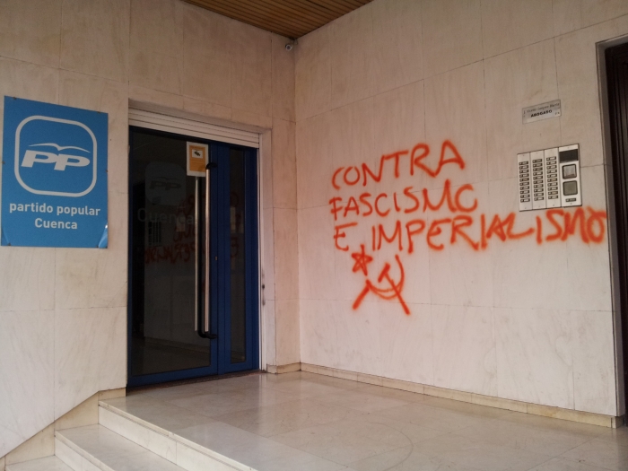 El PP de Cuenca condena las pintadas realizadas durante esta madrugada en la fachada de la sede popular