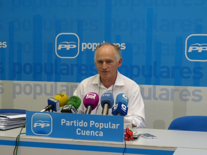 Parrilla: “El Ayuntamiento de Las Majadas pudo renovar la red de suministro con el POS y no lo hizo”