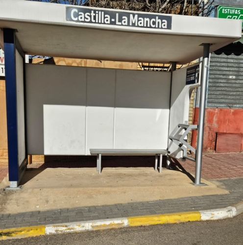 Varios municipios de La Manchuela llevan más de dos meses esperando que el Gobierno y la Junta respondan a su petición de que se restaure la comunicación en autobús con Valencia