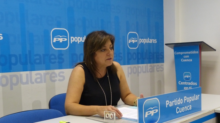 Pilar Martínez: “El Gobierno de Page presume por delante pero por detrás da la bofetada a los ayuntamientos”