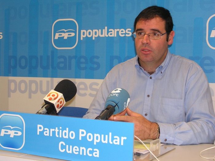 Prieto felicita al PP gallego por “su revalidada mayoría absoluta” y muestra su apoyo a los populares vascos