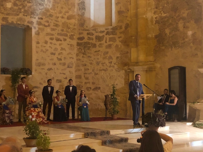 Prieto pregona las fiestas de Villaescusa en el convento de los Dominicos “espero verlo convertido pronto en el Centro de Interpretación de la Historia de la Provincia”