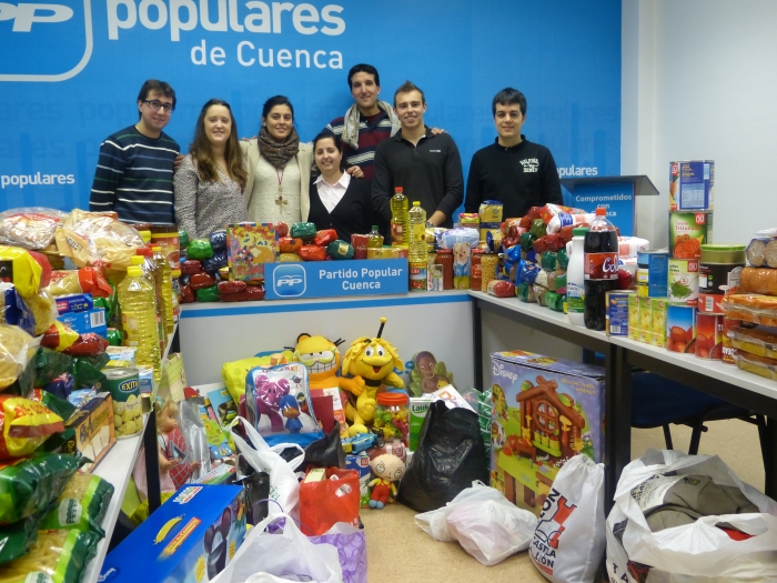 La Campaña ‘Populares Solidarios’ de Nuevas Generaciones de Cuenca culmina con “un rotundo éxito”