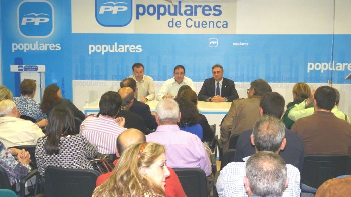 El PP de Cuenca se reúne con sus afiliados de la capital para analizar la actualidad política