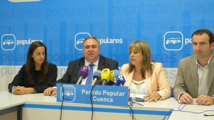 Tirado: “Hemos pasado de la crisis con los socialistas a la recuperación con el Partido Popular"