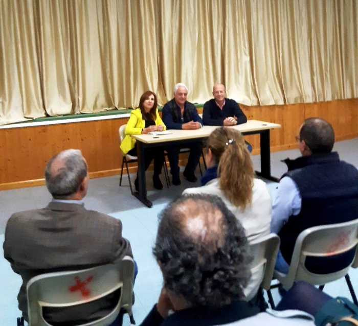 Tortosa en La Almarcha: “Votar al Partido Popular y a Pablo Casado es decir sí a la recuperación económica y a la unidad de España”