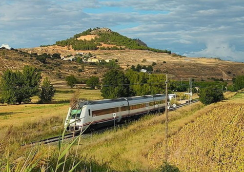 Doménech afirma que "seguiremos luchando por la reapertura de nuestro tren" e insiste en que el Gobierno de España "destine a Cuenca su parte de los 24.200 millones de euros para el ferrocarril"